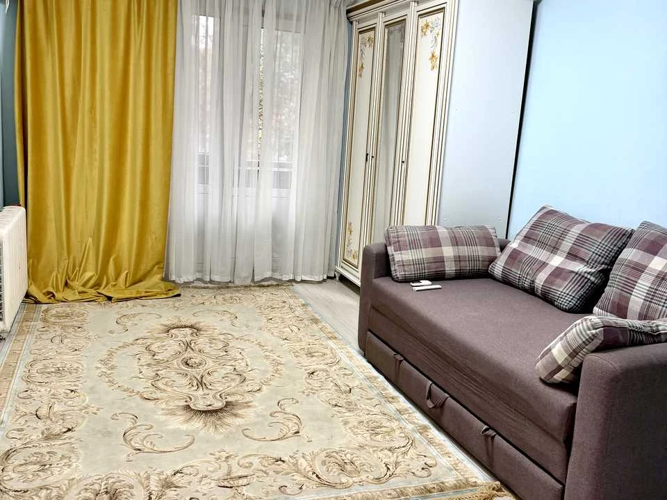 Квартира. Київ, вул. Золочівських