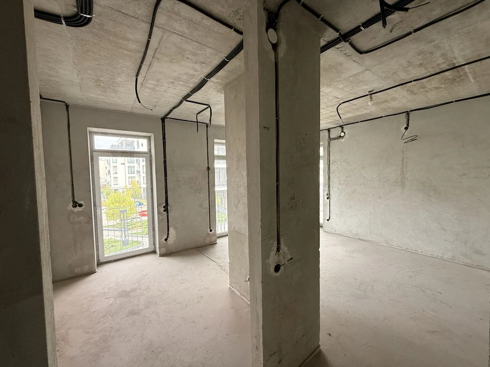 Sale of a 2-room studio apartment 67.5 from owners in Vil