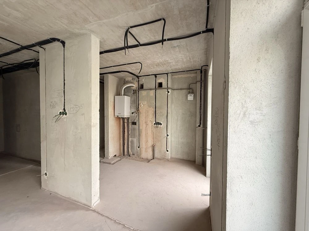 Sale of a 2-room studio apartment 67.5 from owners in Vil