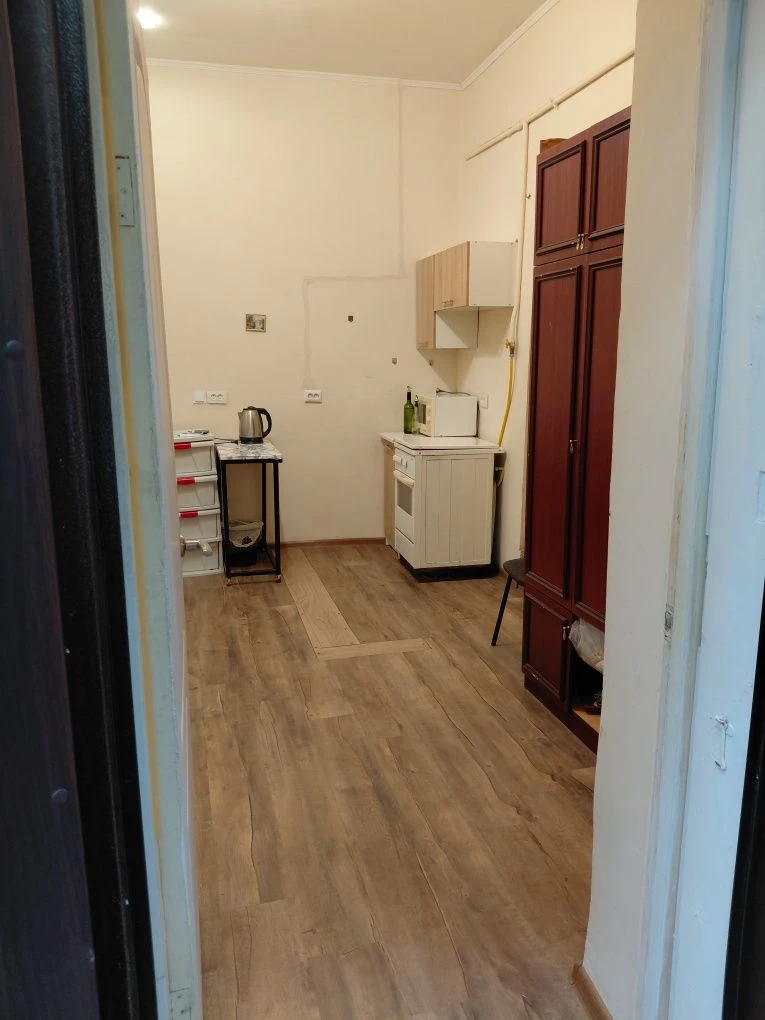 One-bedroom apartment for sale