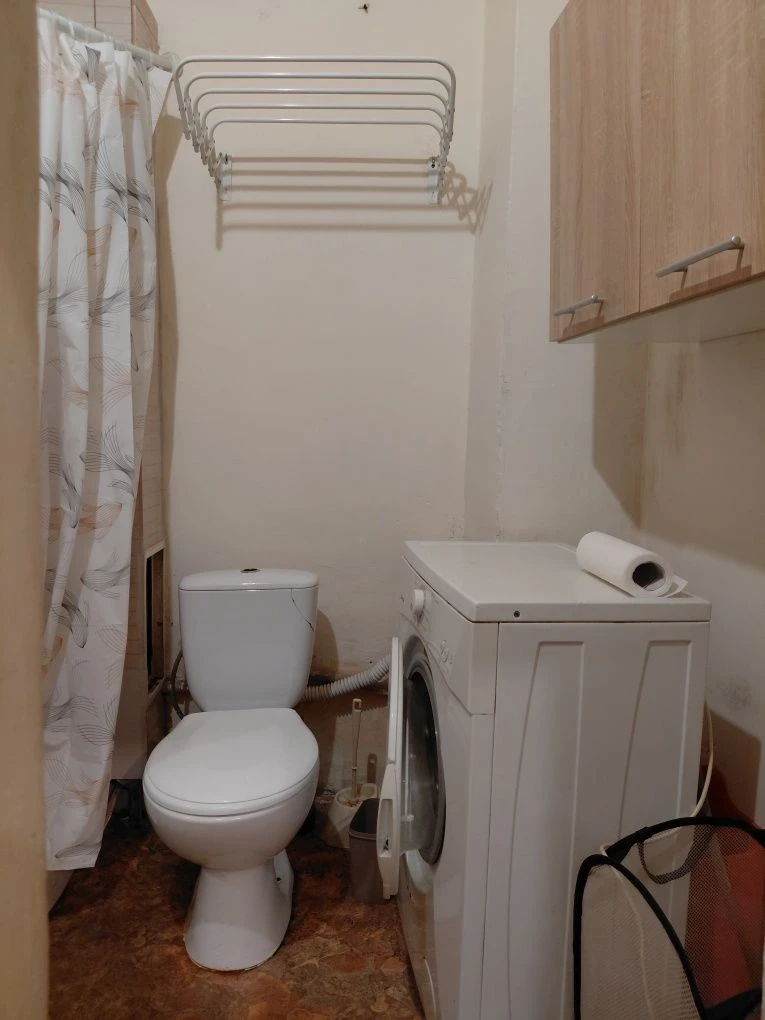 One-bedroom apartment for sale