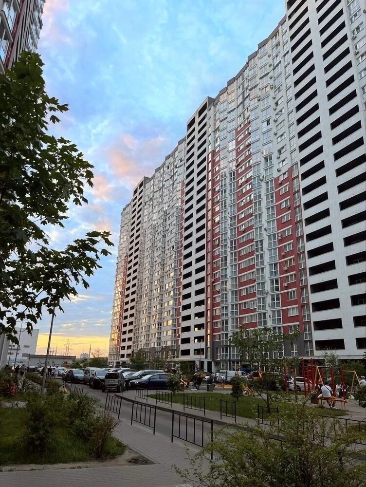Sale of a 1-bedroom apartment, 46 m², Dragomannova st., 2A