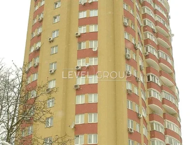 Двокімнатна квартира на Віктора Забіли, 5, 72 м², Деміївська, Голосіїв