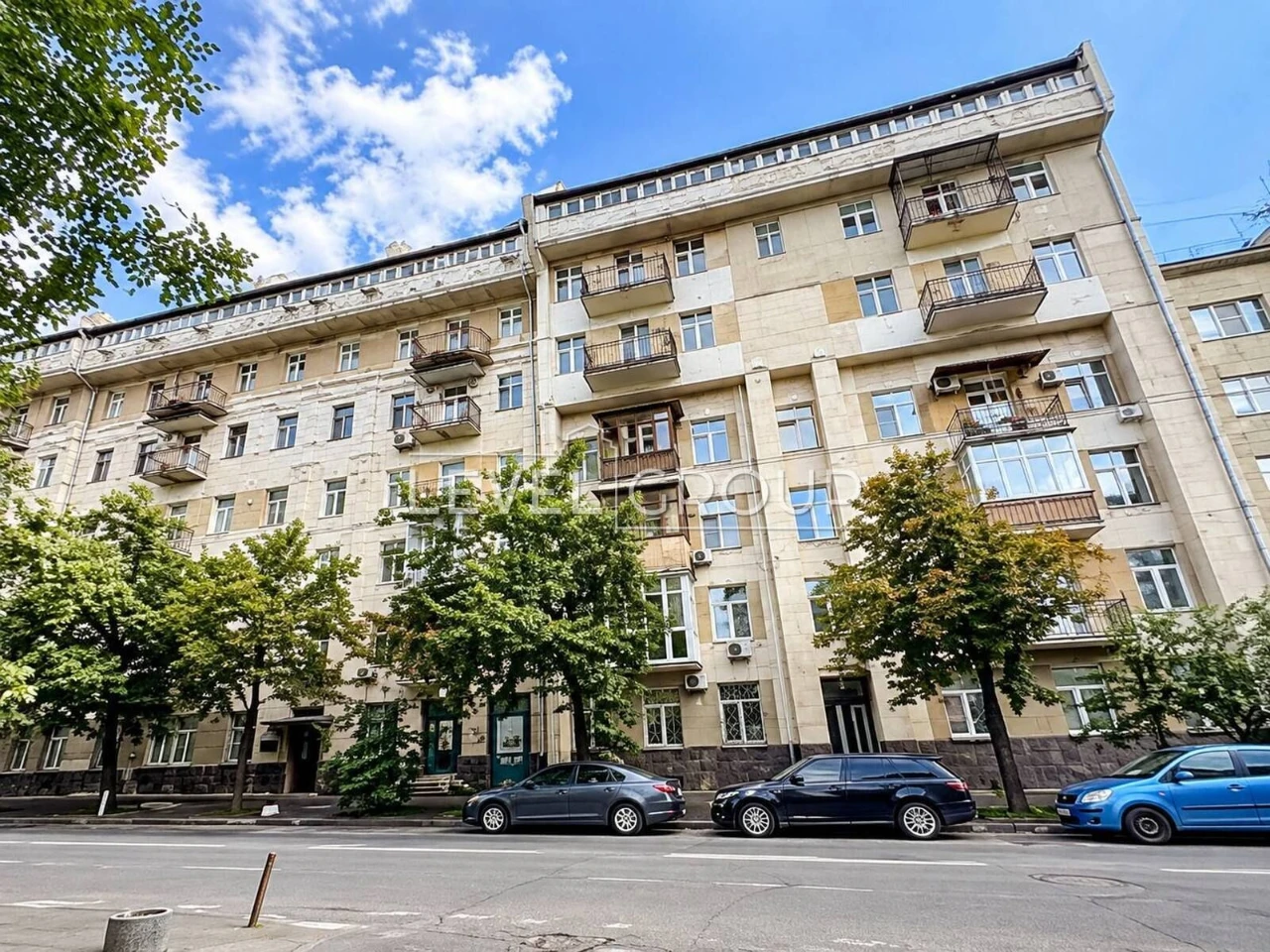 3-room apartment for sale, renovated