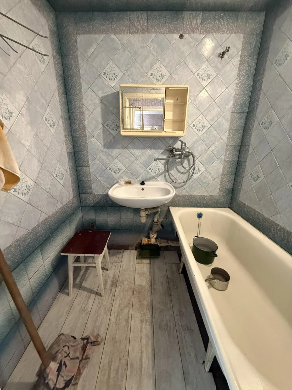 2-room apartment Дніprodoroga/Mercury