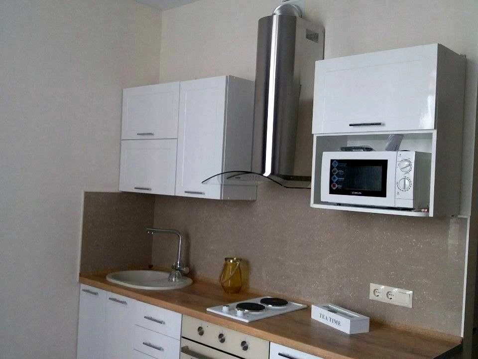Apartment. Odessa, Lustdorfska Street, вул.