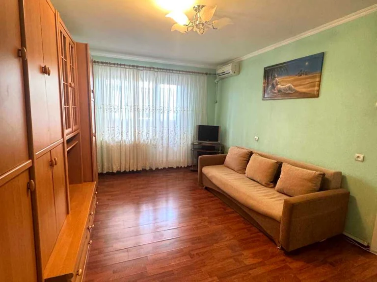Apartment. Alexander Koshitsa Street, Kyiv