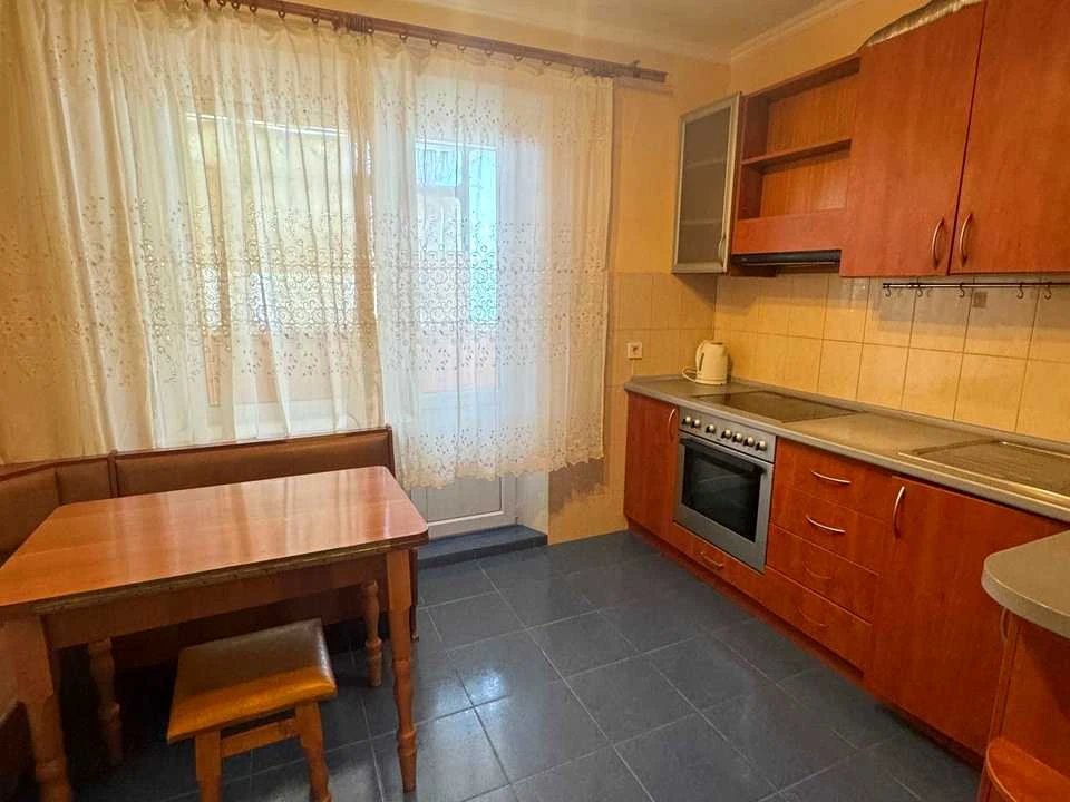 Квартира. Киев, Александра Кошиця, ул.