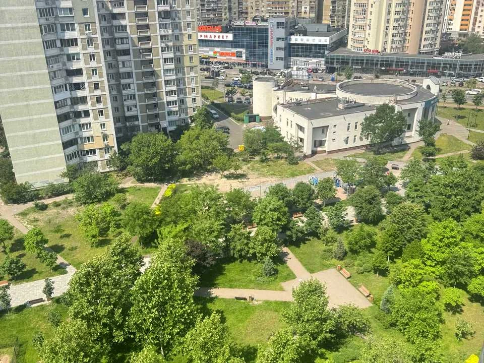 Квартира. Киев, Александра Кошиця, ул.