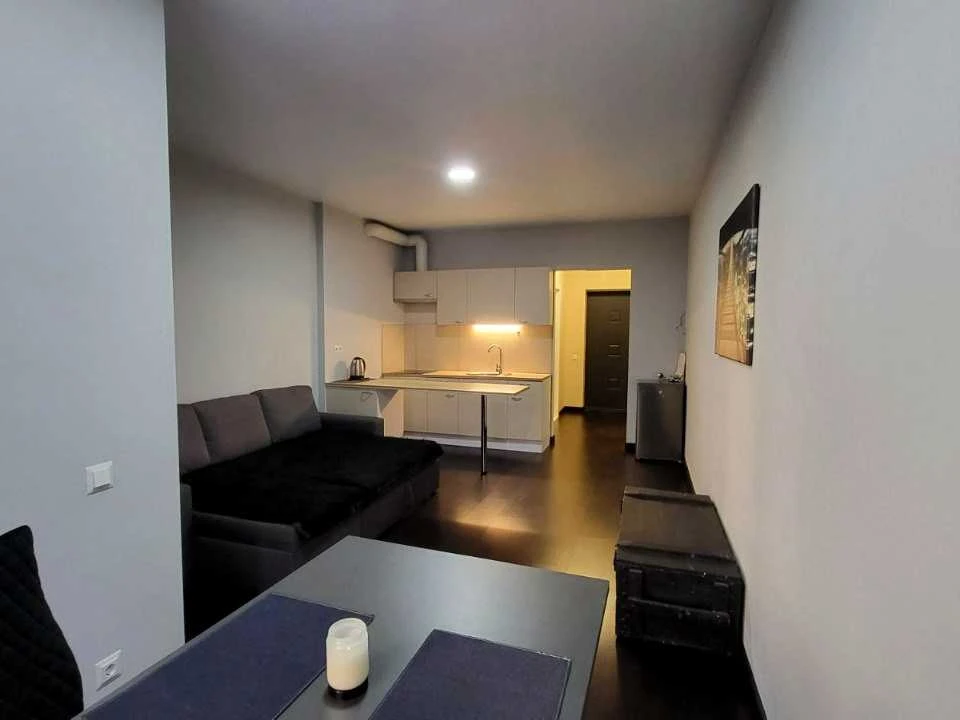 Apartment. Kahovska st.