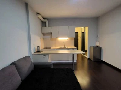 Apartment. Kahovska st.
