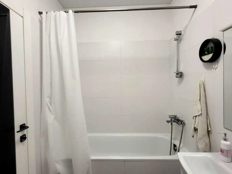 Apartment. Kahovska st.