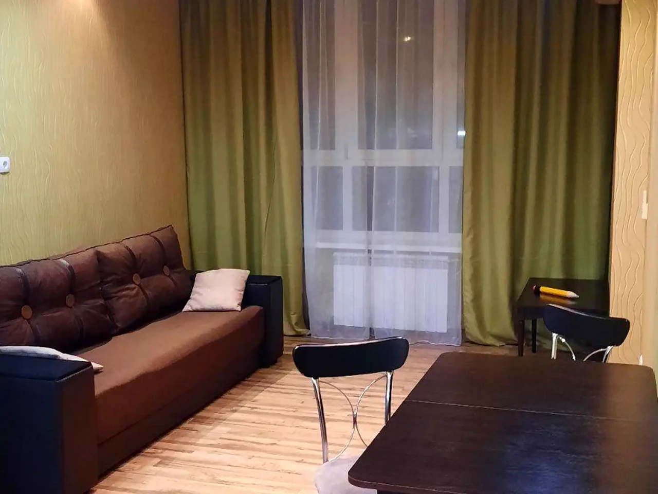 Оренда квартири 2 кімнат, 54 м² на 25-му поверсі.