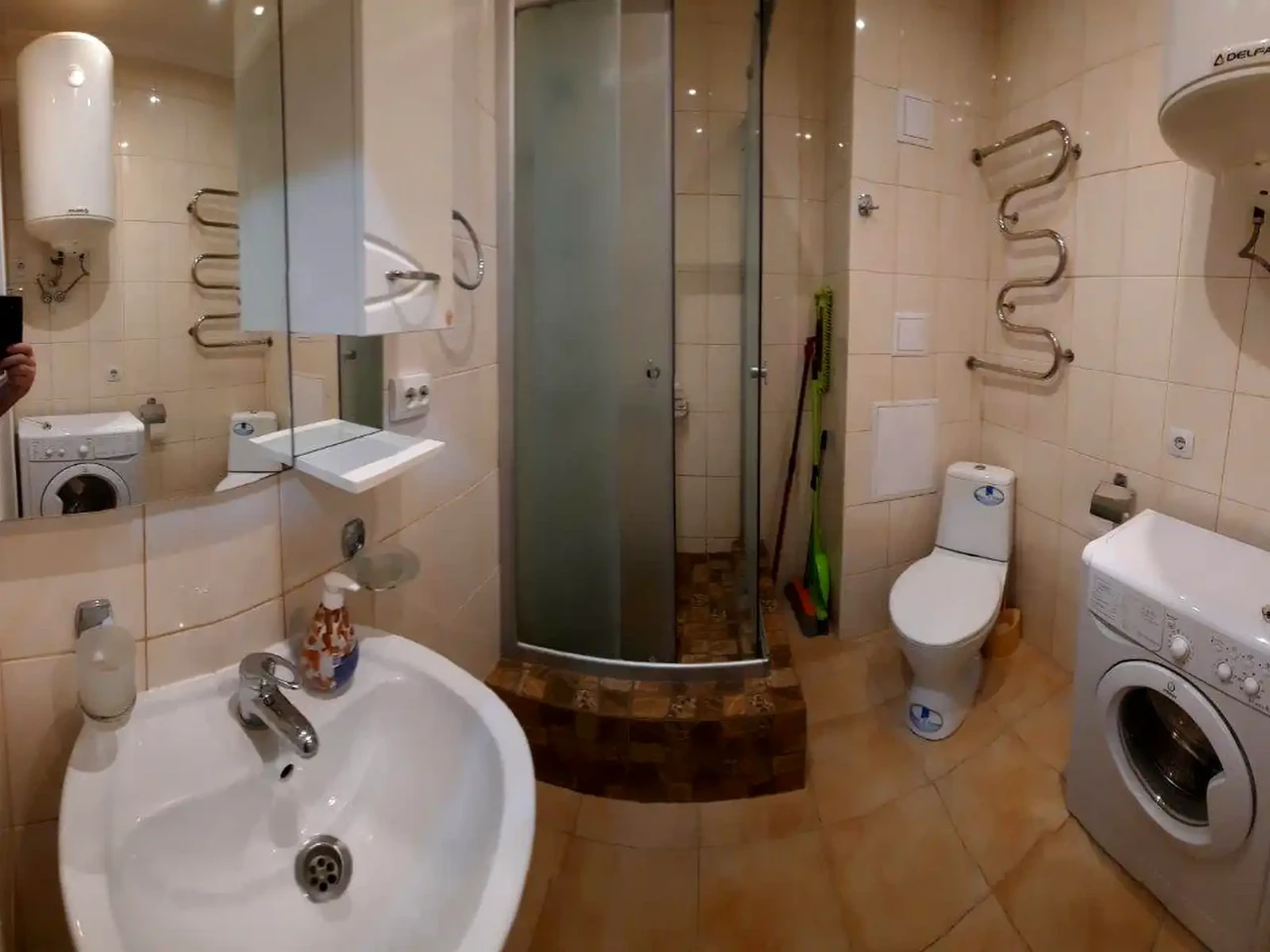 Оренда квартири 2 кімнат, 54 м² на 25-му поверсі.