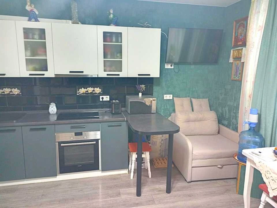 Apartment. Liskivska st., Kyiv