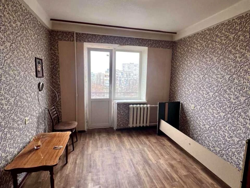 Квартира. Київ, вулиця Мілютенка