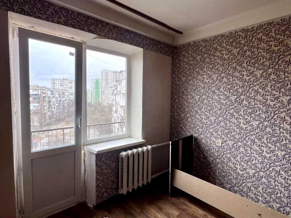 Квартира. Київ, вулиця Мілютенка