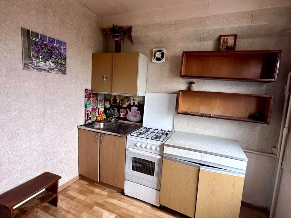 Квартира. Київ, вулиця Мілютенка