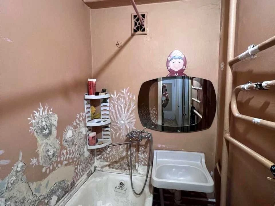 Квартира. Київ, вулиця Мілютенка