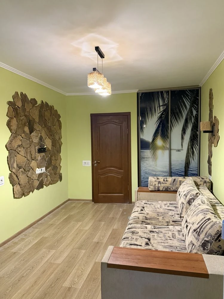 For Sale: 2-Bedroom Apartment from Owner
