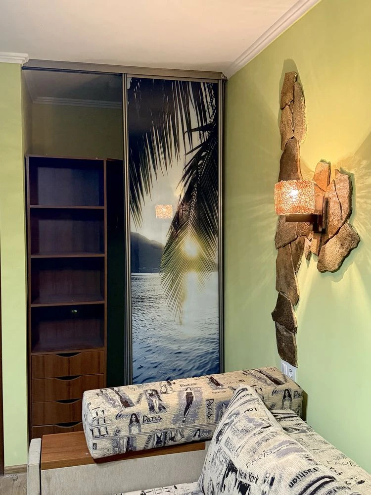 For Sale: 2-Bedroom Apartment from Owner