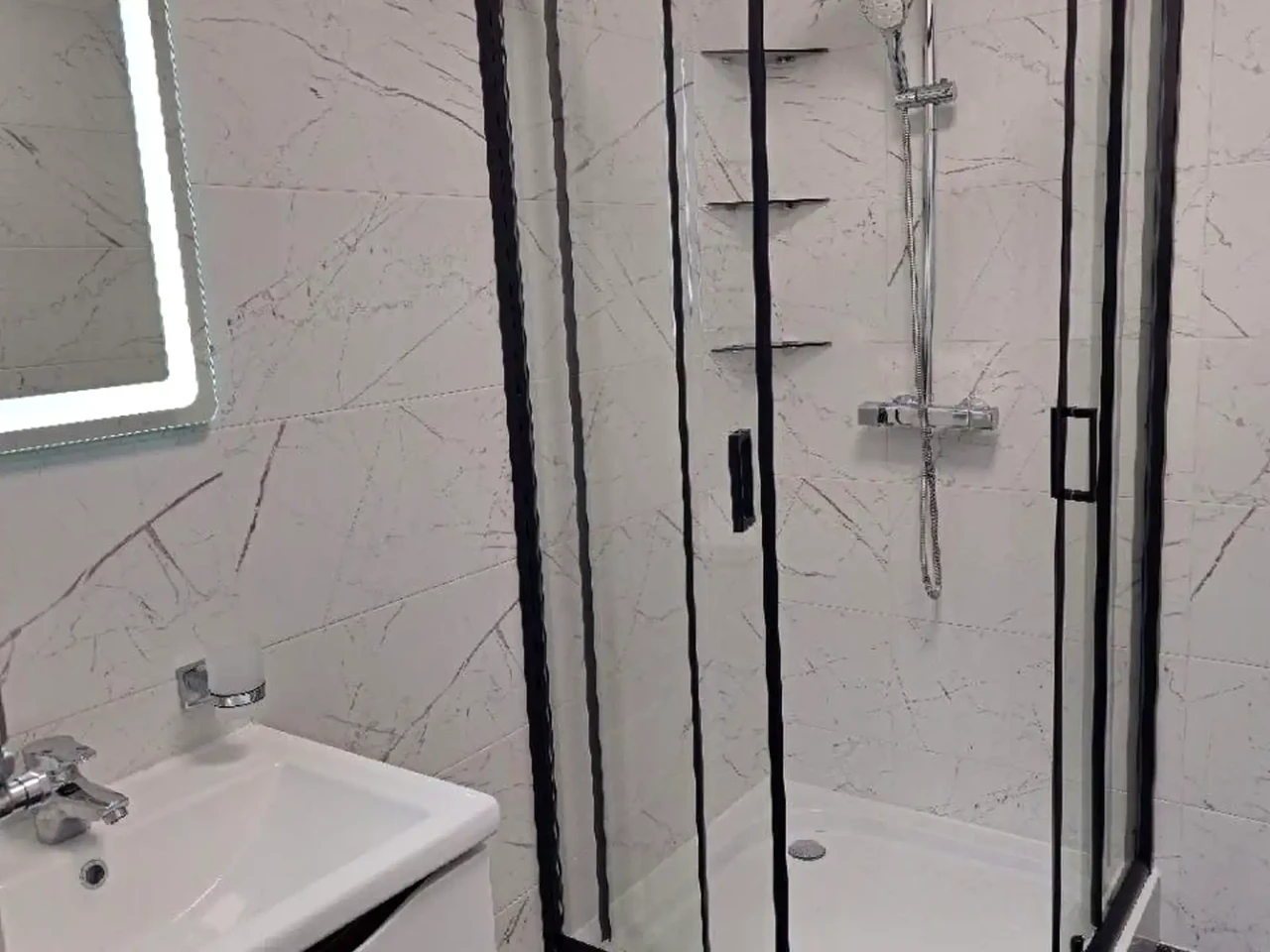 Rent 1-bedroom apartment 32 m² on the 23rd/29th floor.