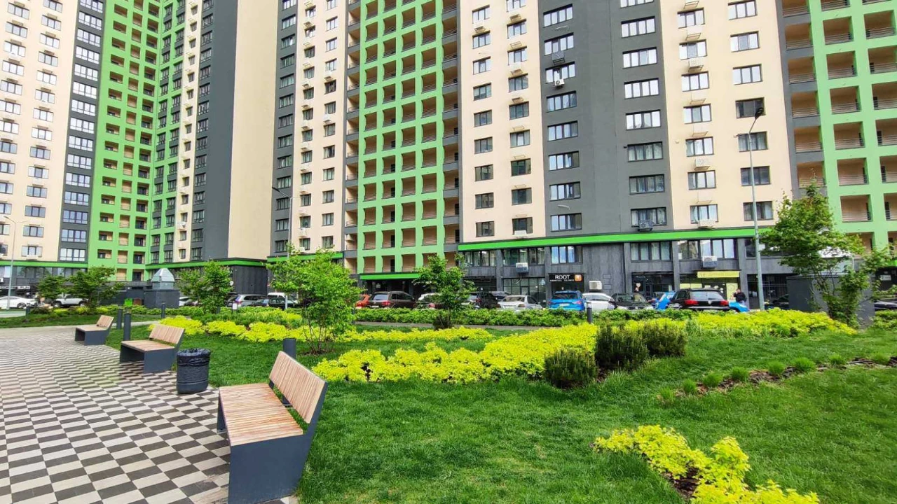 Продажа 1-комнатной квартиры 47 м², улица Михаила Максимовича,