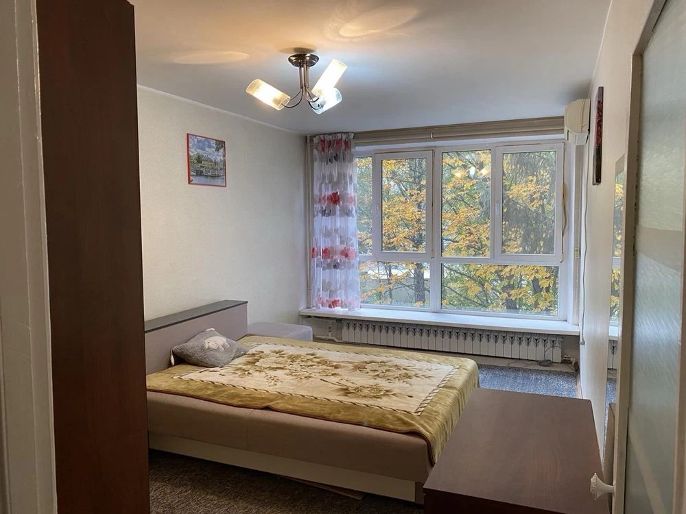 For Sale: One-bedroom apartment, Solomyanska Street, 23