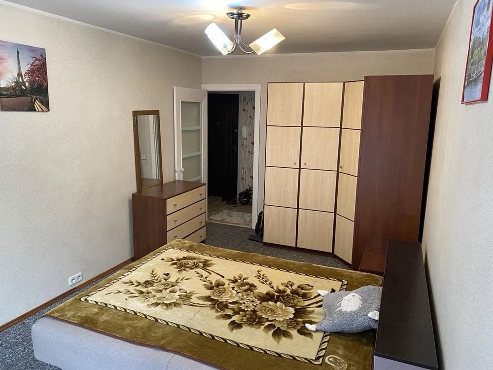 For Sale: One-bedroom apartment, Solomyanska Street, 23