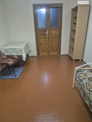 Довгострокова оренда кімнати в районі "П'ятничани"
