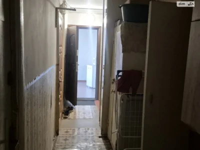 Long-Term Rent: Room in a Property