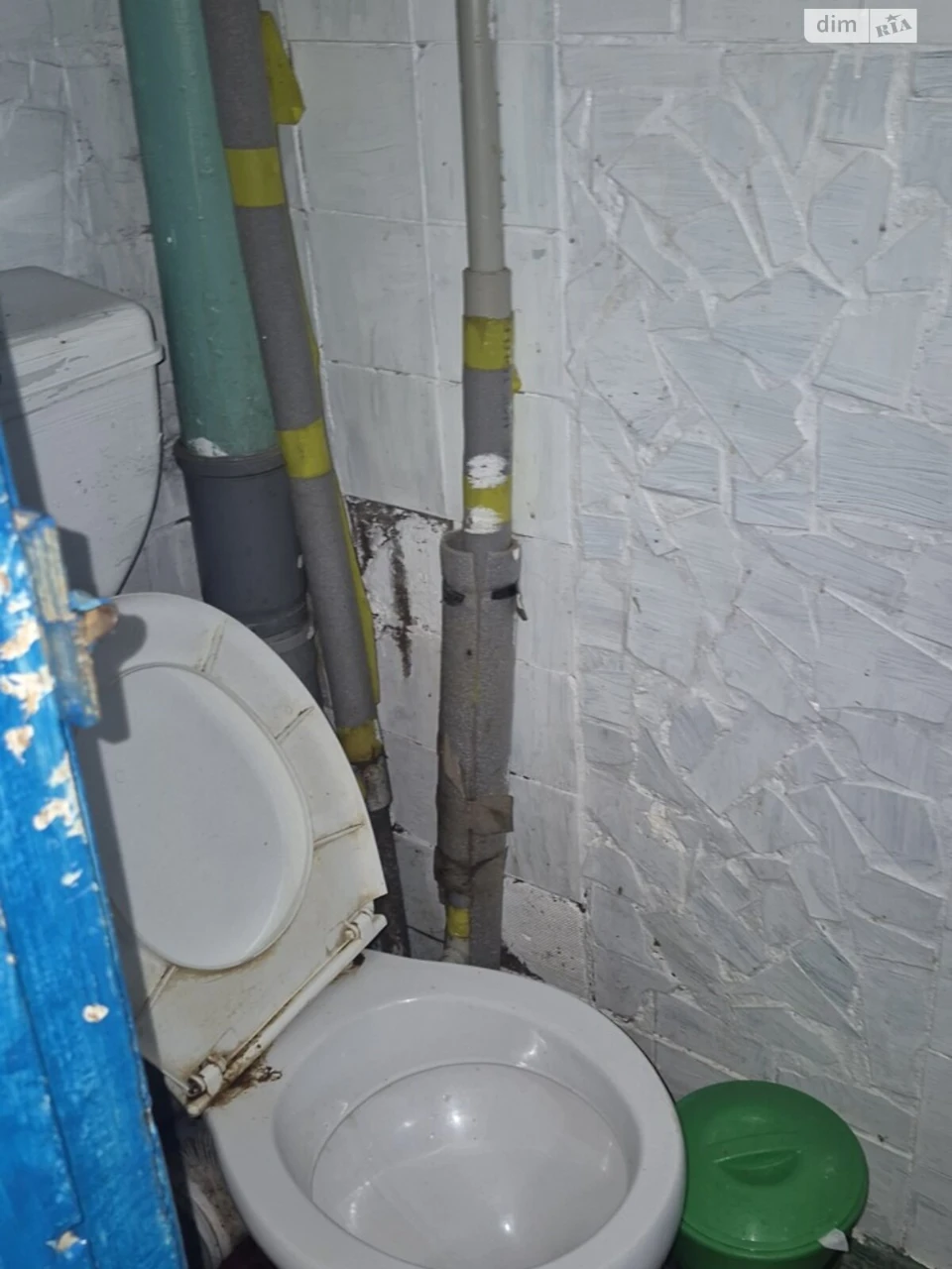 Long-Term Rent: Room in a Property