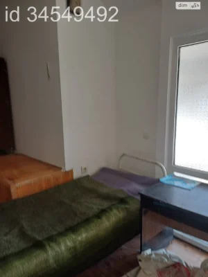 Long-Term Rental Room, Zamostянський