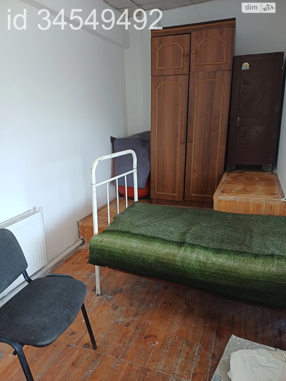 Long-Term Rental Room, Zamostянський