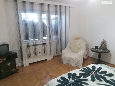 Довгострокова оренда кімнати в Санта Барбара
