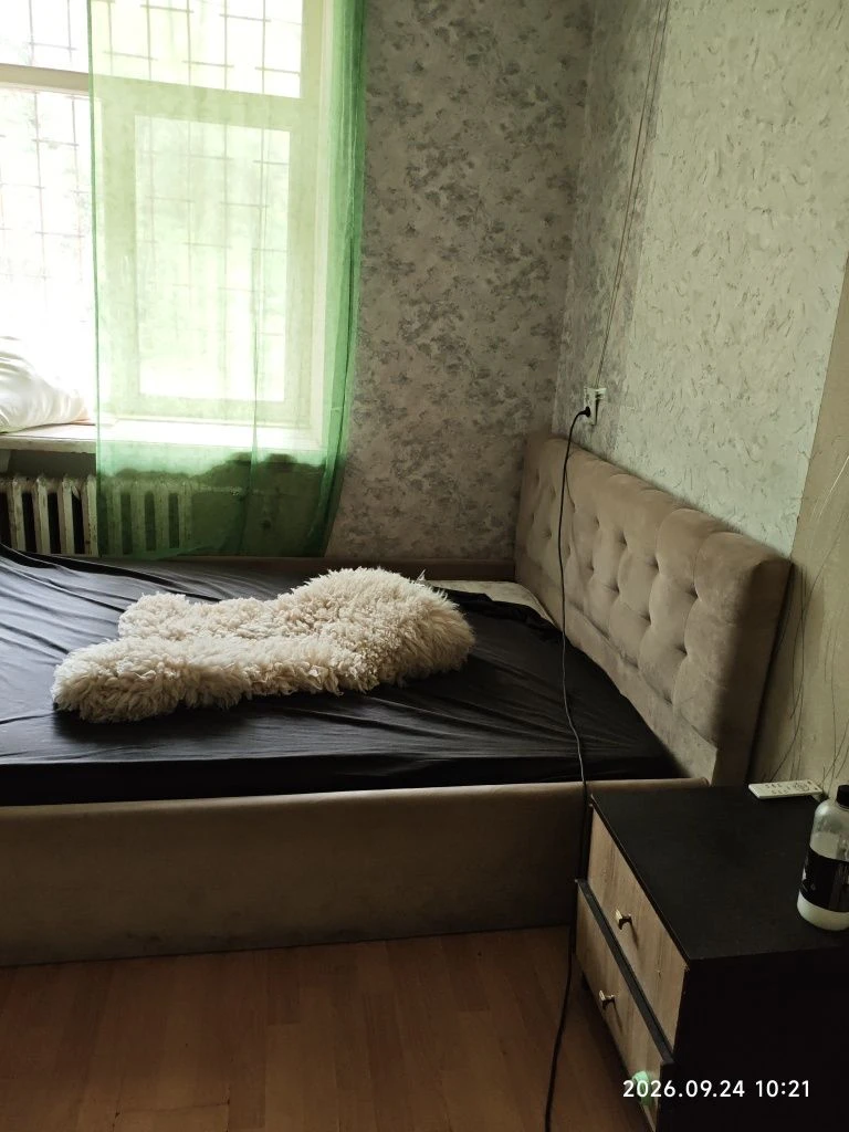 Сдается комната, центр, рядом с музеем.