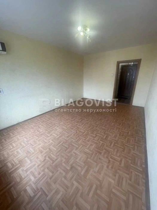 Apartment for sale at Myloslavska Street, 32/51a