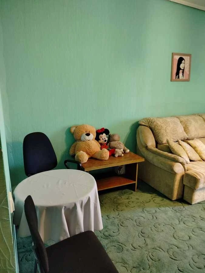 Здам довгостроково кімнату Київ, Печерський, Джона Маккейна
