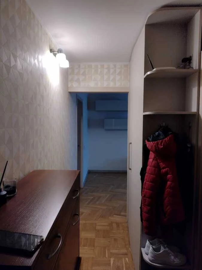Сдается на длительный срок комната в Киеве, Оболонский район, улица Маршала Тимошенко
