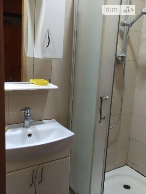 Здам в оренду кімнату на вулиця Байрона довгостроково • ID 2