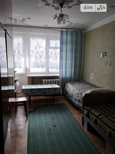 Здам в оренду кімнату на бул. Верховної Ради 21 довгостроков