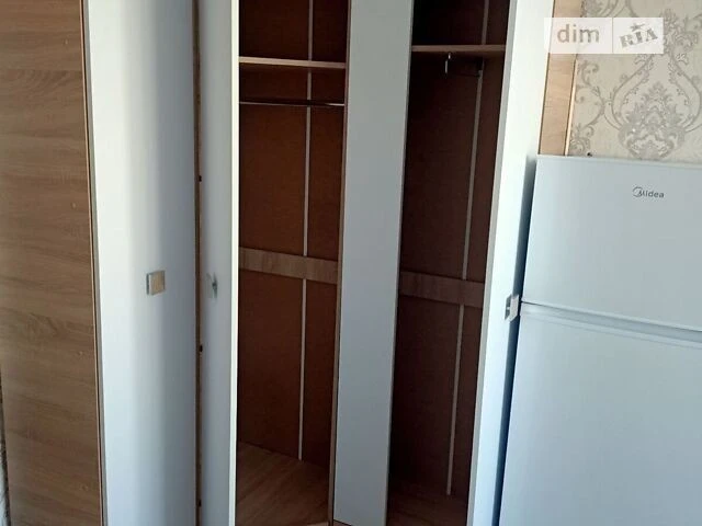 Сдается комната на ул. Игоря Юхновского 28 в долгосрочной перспективе