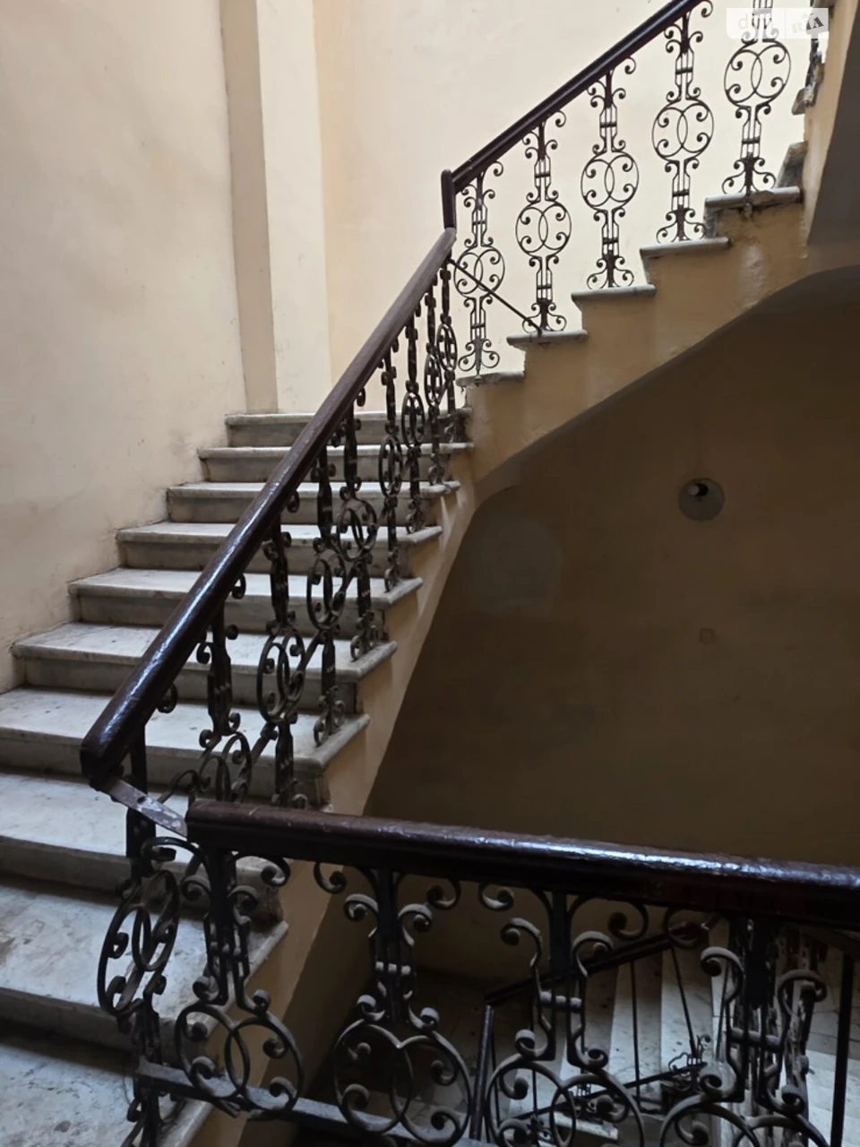 Room for sale Primorsky