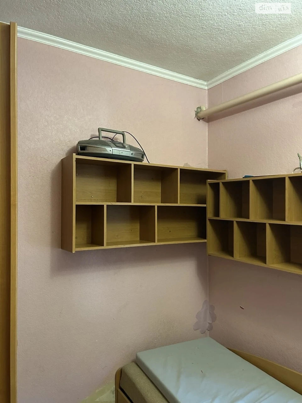 Long-Term Rental Room in Sviatoshin