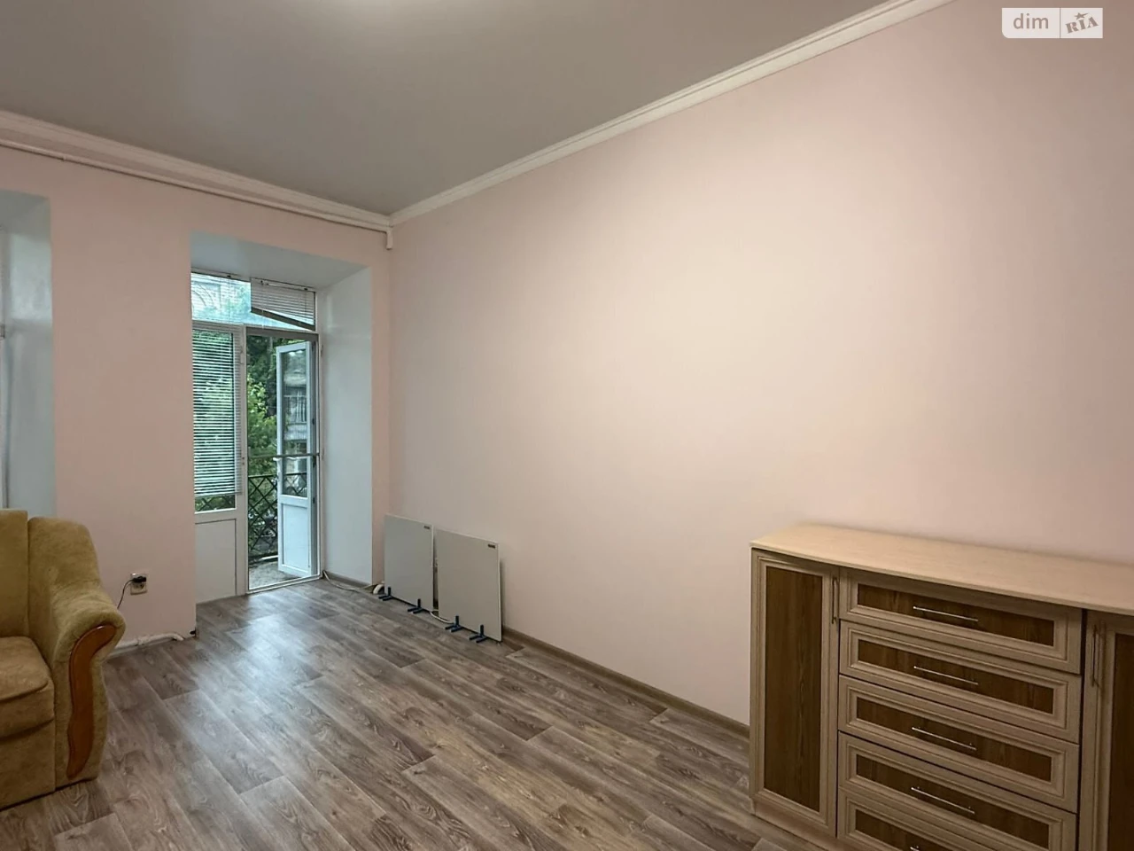 Room for sale Primorsky