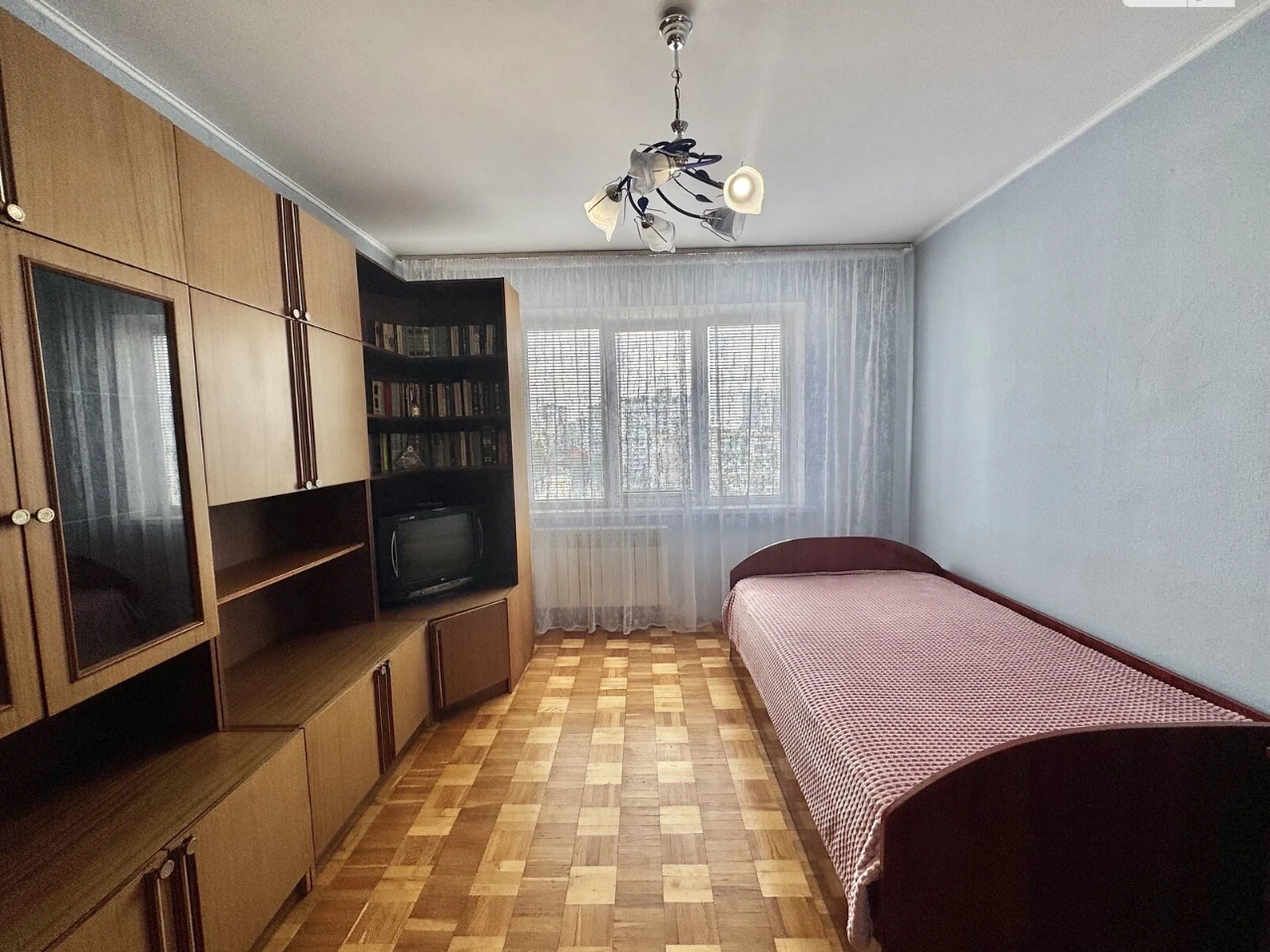 Long-Term Rental - One Room in Kharkivskiy Massiv