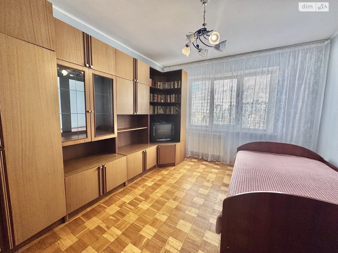 Long-Term Rental - One Room in Kharkivskiy Massiv