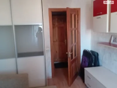 Long Term Rental Room Troshtchyna