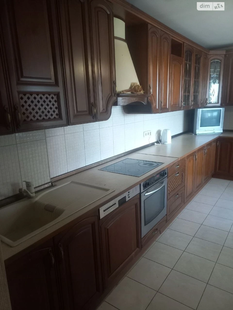 Long-Term Rental Room in Oleksandrivs'ka Slobidka