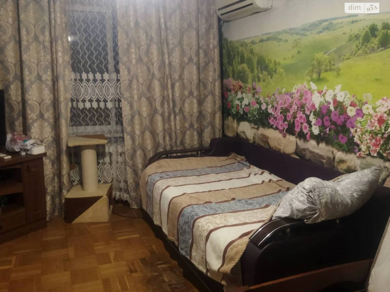 Long-Term Rental Room, Voskresenka